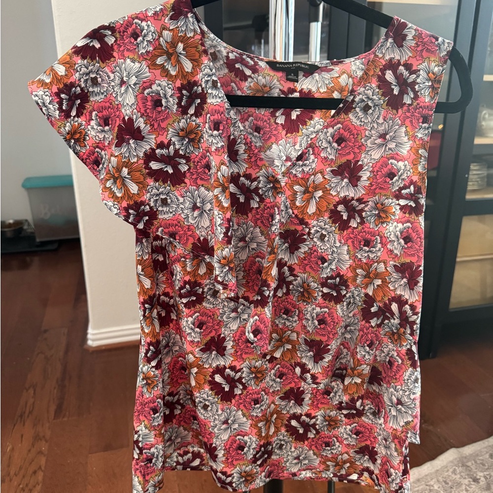 Banana Republic Floral Blouse - Red, Pink, Orange